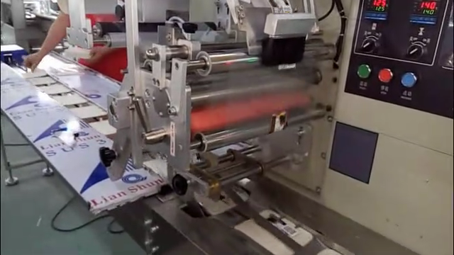 *自动贴标机有什么特点？